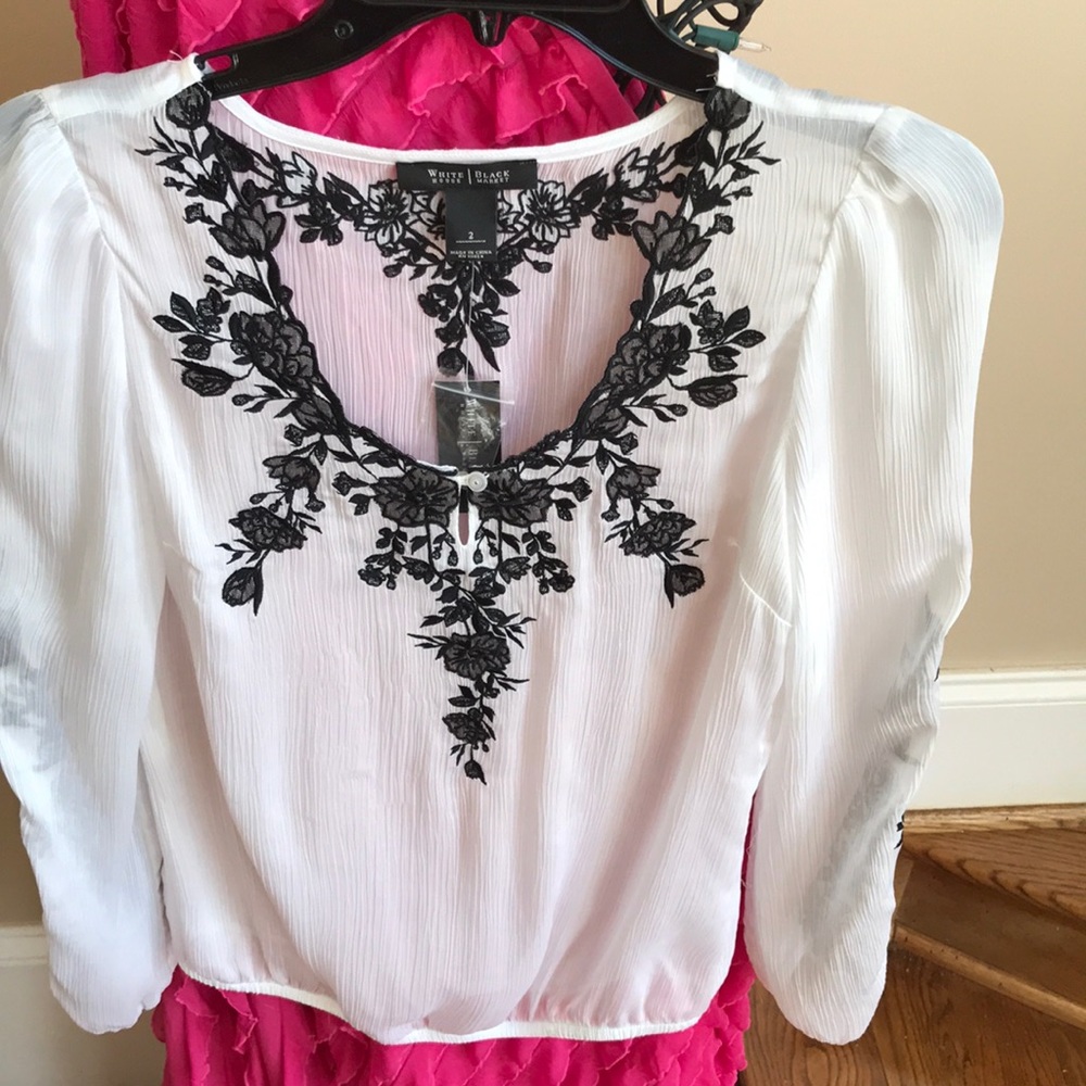 White House|Black Market Blouse